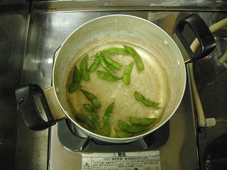 ゆでる